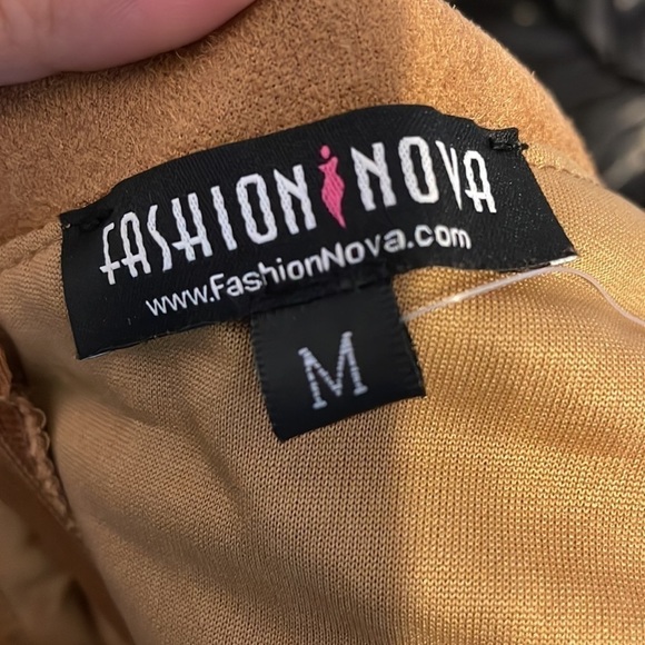 Fashion Nova Maryland Suede Romper in Camel color size M - Picture 7 of 16